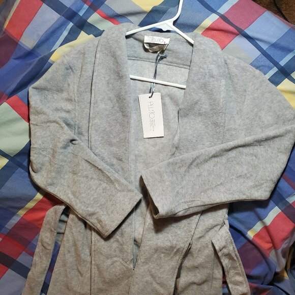 NWT Pluto Women’s Elena Gray Short Robe Sleepwear Winter Size US Medium, EU 40 - Picture 8 of 13